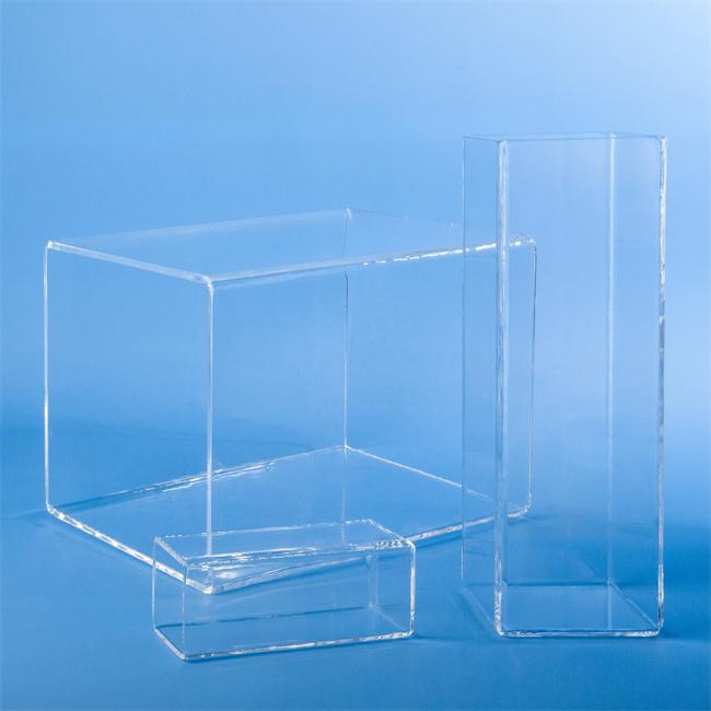 Corrosion-resistant quartz square containers Manufacturer Produttore di contenitori quadrati in quarzo resistenti alla corrosione