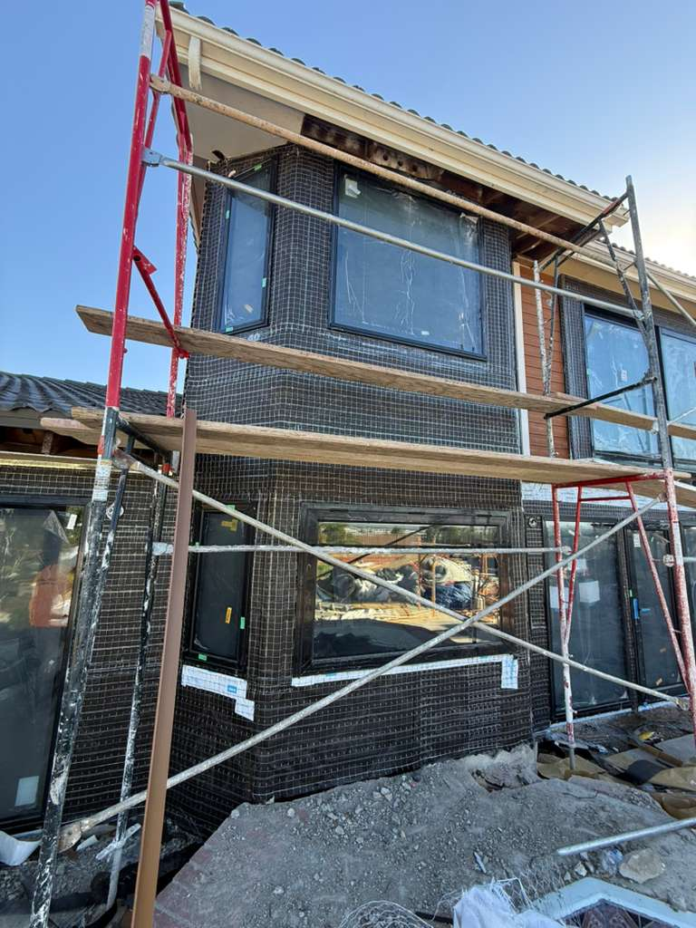 DERCHI Fensteren an Dieren: Héicht eng Luxus Kalifornien Villa