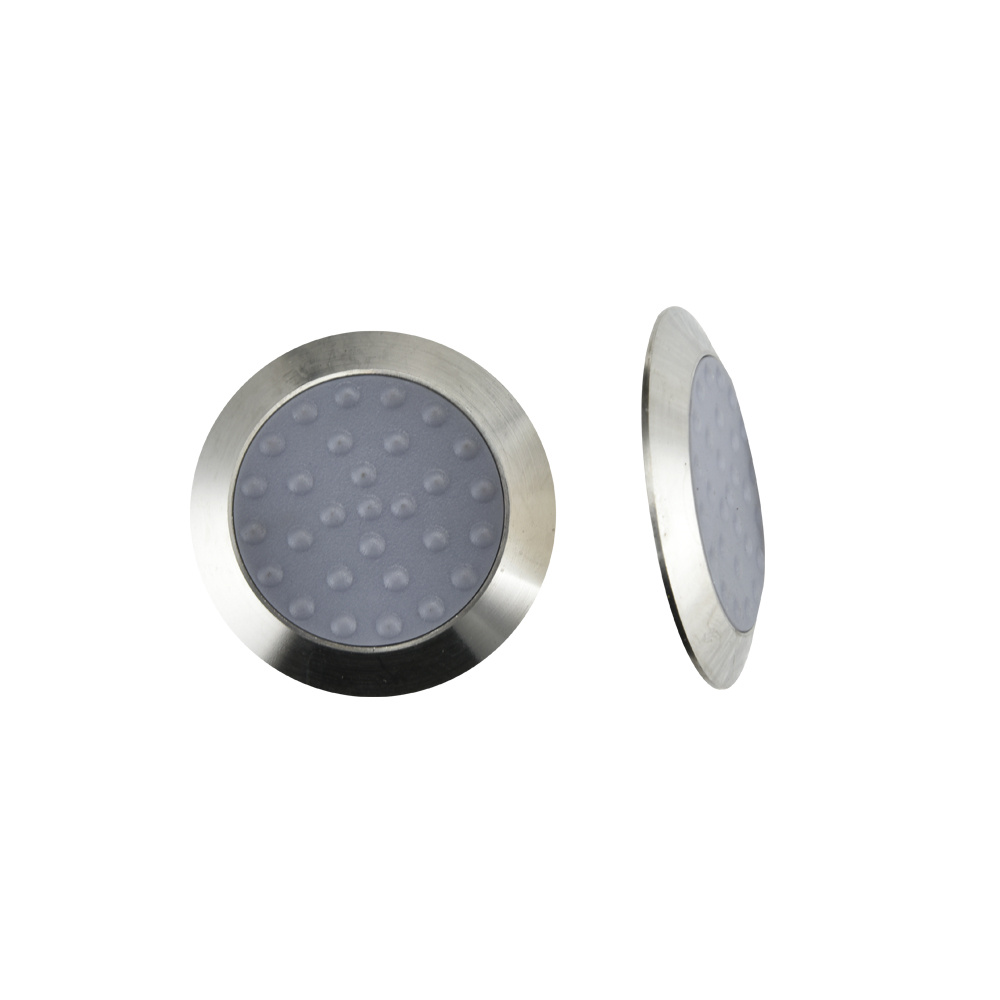 tactile paving stud pavimentazione tattile sud