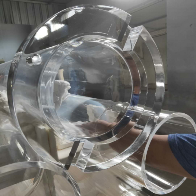 Photovoltaic large-diameter quartz tubes Tubos fotovoltaicos de quartzo de grande diâmetro