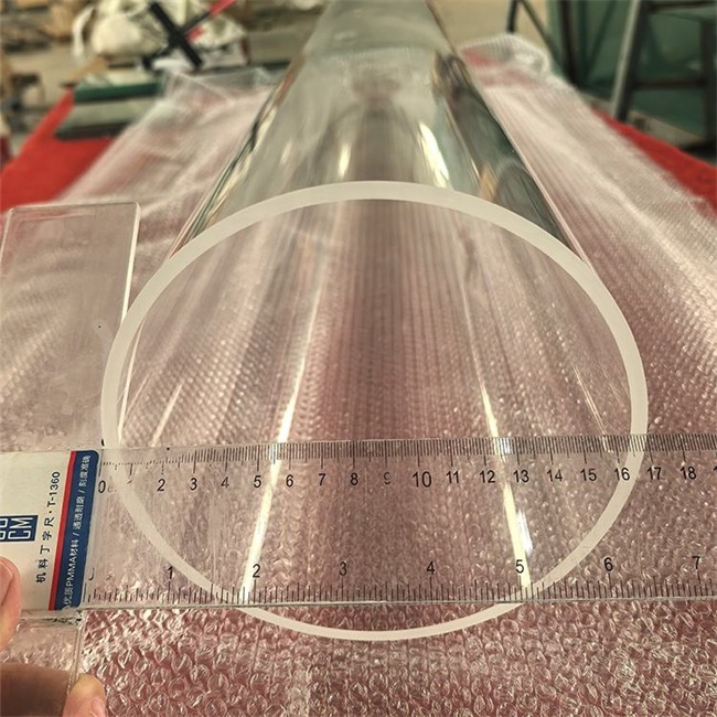 6-7 feet large diameter transparent quartz tube wholesaler 6-7 أقدام كبيرة قطرها تاجر الجملة أنبوب الكوارتز الشفاف