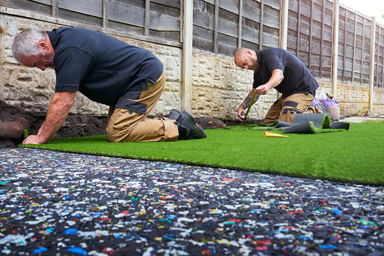 how to lay artificial turf cum să așezi gazon artificial
