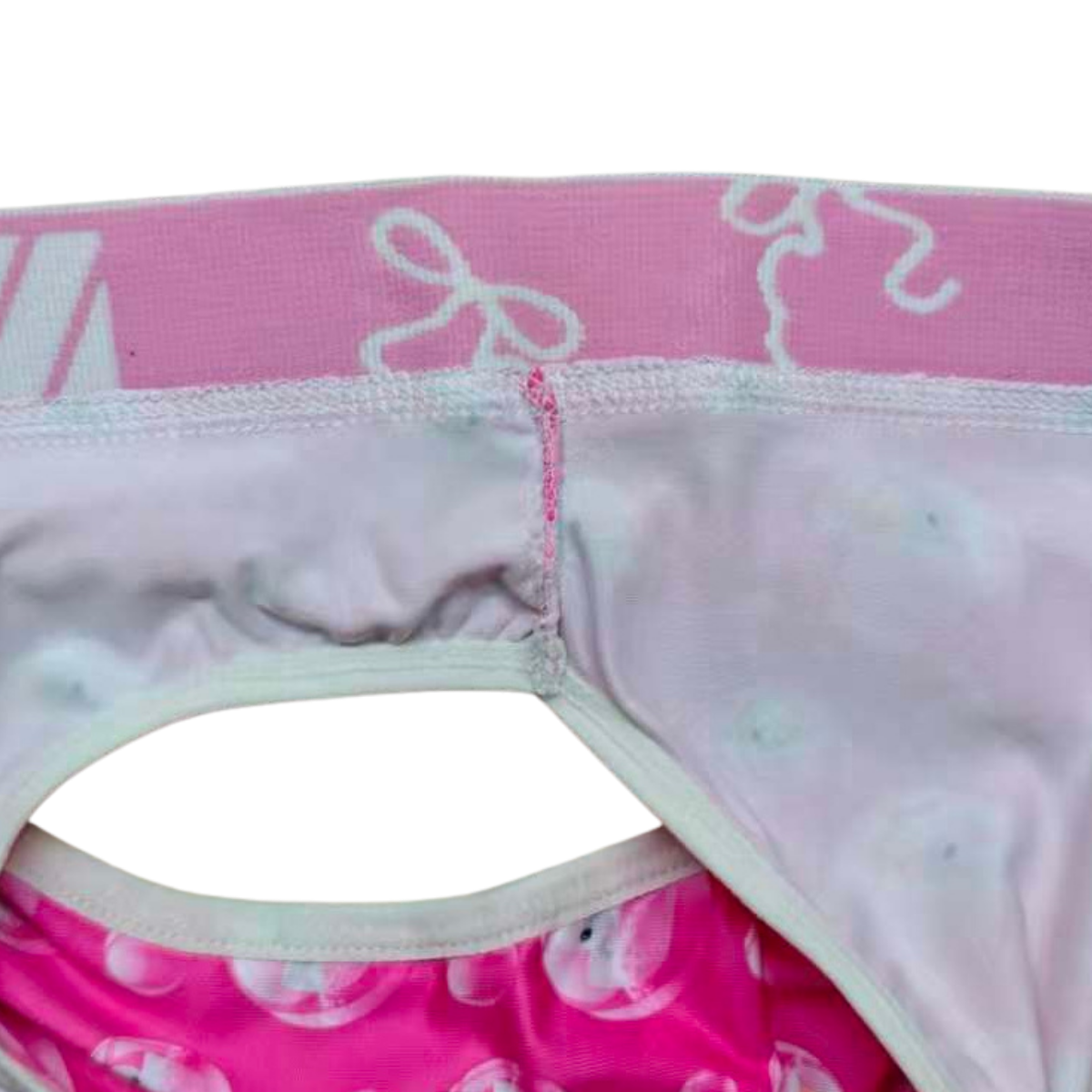 undie (24) melepaskan (24)