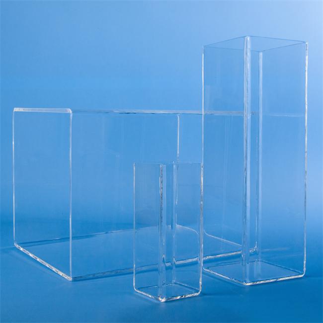 Corrosion-resistant quartz square containers Supplier Fornitore di contenitori quadrati in quarzo resistenti alla corrosione