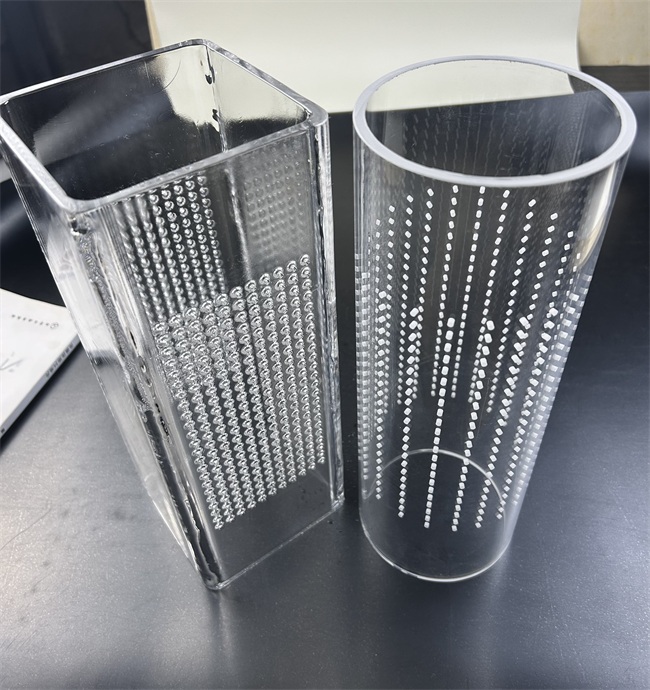 Square circular quartz glass tube manufacturer الشركة المصنعة لأنبوب زجاج الكوارتز الدائري المربع