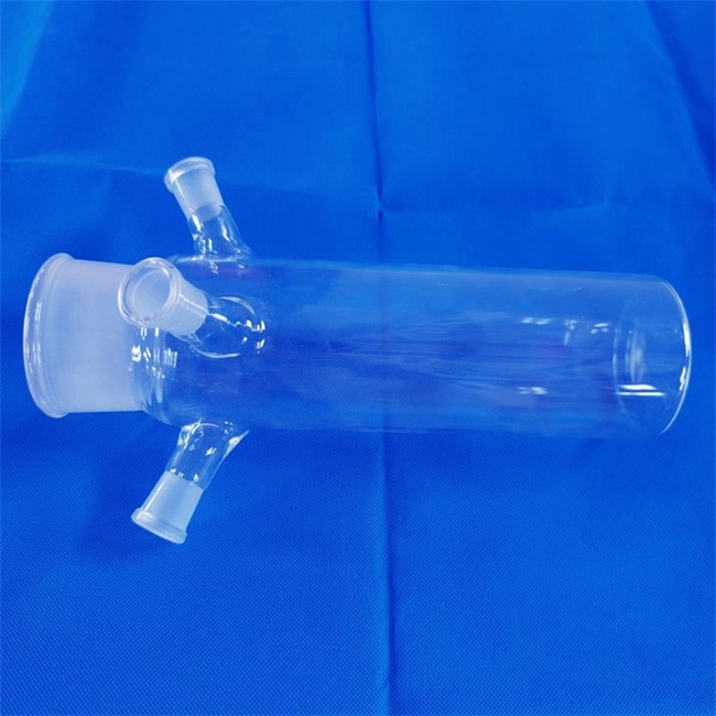 Three neck quartz flask seller Verkäufer von Quarzkolben mit drei Hälsen