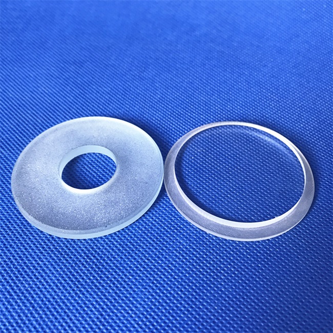 Polished quartz glass lens manufacturer Fabricant de lentilles en verre de quartz poli