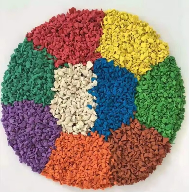EPDM colored granules specifically designed for kindergarten flooring حبيبات ملونة EPDM مصممة خصيصاً لأرضيات رياض الأطفال