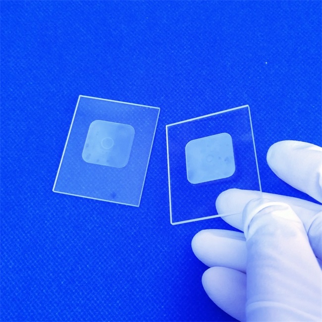 Quartz Glass Plate for Medical Research Institute Plaque de verre de quartz pour institut de recherche médicale