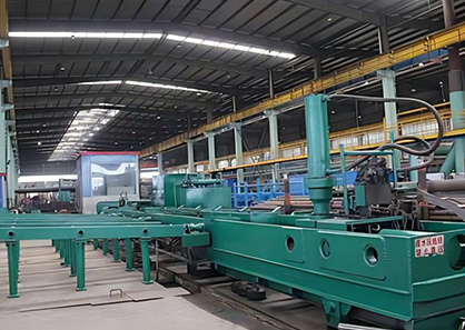 Prec&iacute;zi&oacute;s cső9