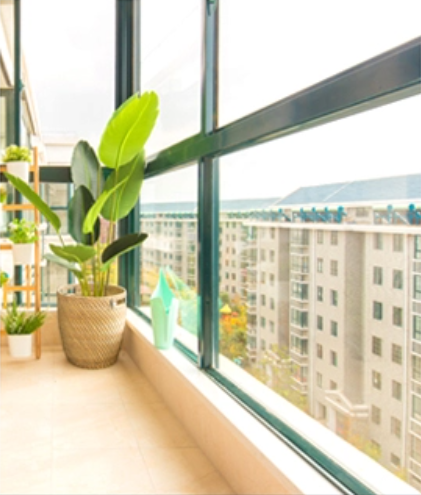 تنظيف الزجاج