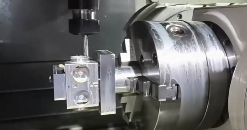 cnc ကြိတ်ခြင်း။