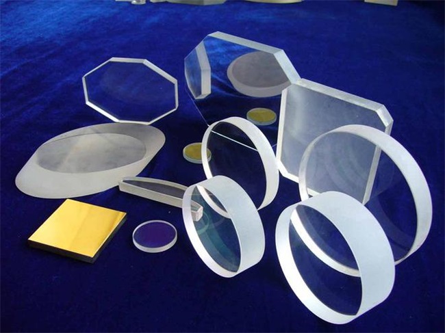 석영유리의 성능