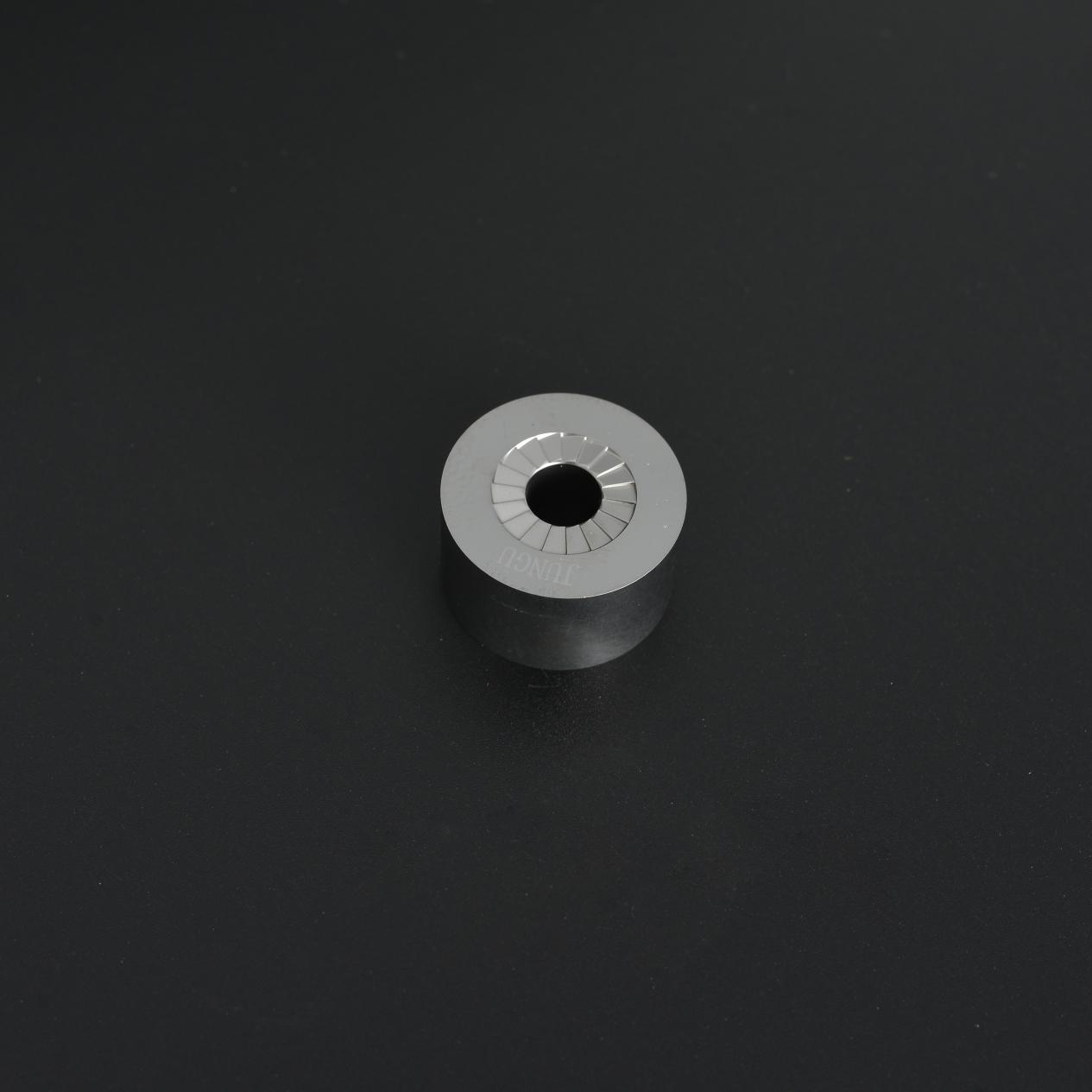 Qualit&auml;ts-Hersteller von kleinen Lochern