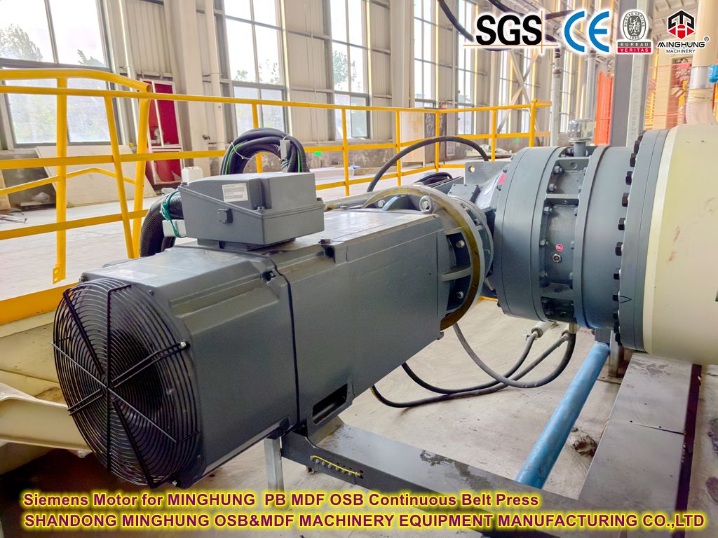 Motor Siemens pre kontinu&aacute;lny p&aacute;sov&yacute; lis MINGHUNG PB MDF OSB