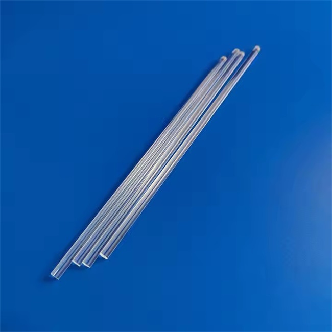 Varilla de cuarzo agitada para laboratorio de qu&iacute;mica.