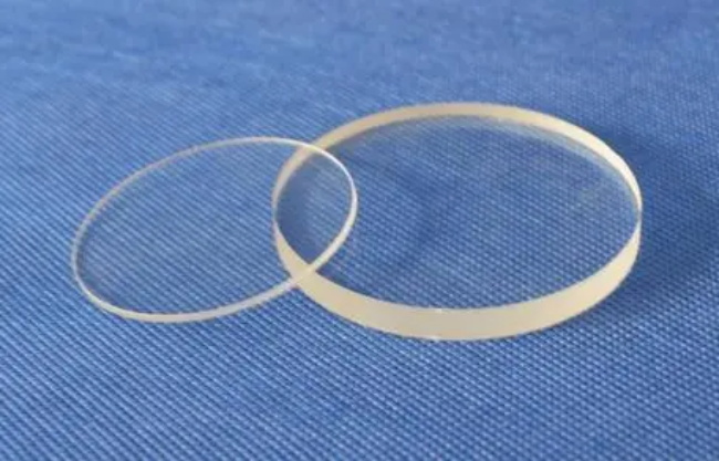 &iquest;Cu&aacute;les son las propiedades de la placa de cuarzo?