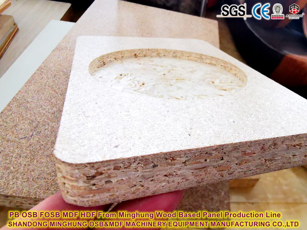 PB OSB FOSB MDF HDF Minghungin puupohjaisten paneelien tuotantolinjalta