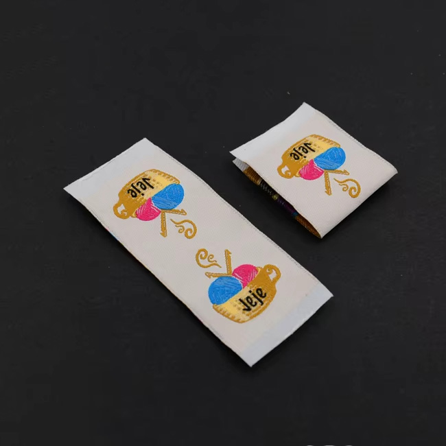 woven label