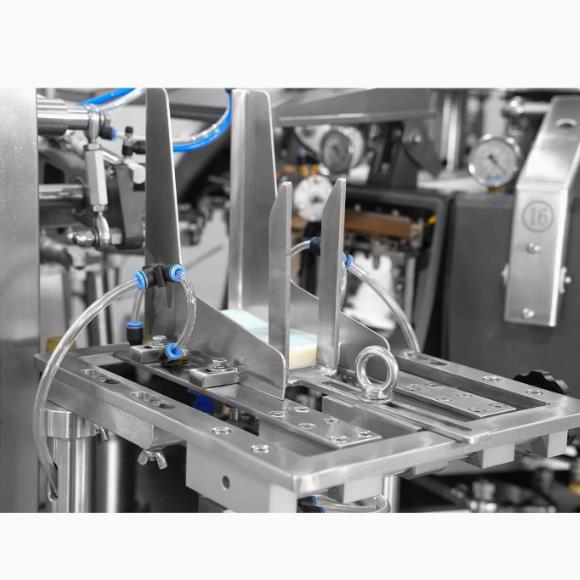 அரிசி மற்றும் மாவுக்கான வெளிப்புற வெற்றிட பேக்கேஜிங் இயந்திரம்