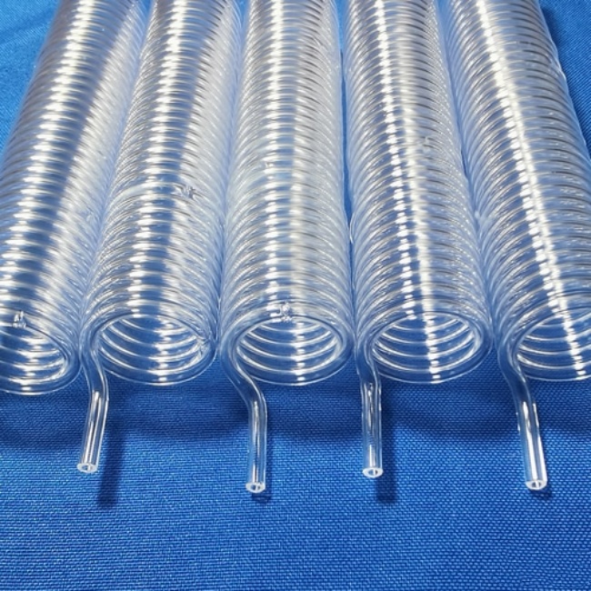 Tube en spirale de quartz transparent sans soudure personnalis&eacute;