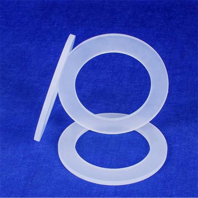 Usine de raccords de bride en verre de quartz semi-conducteur