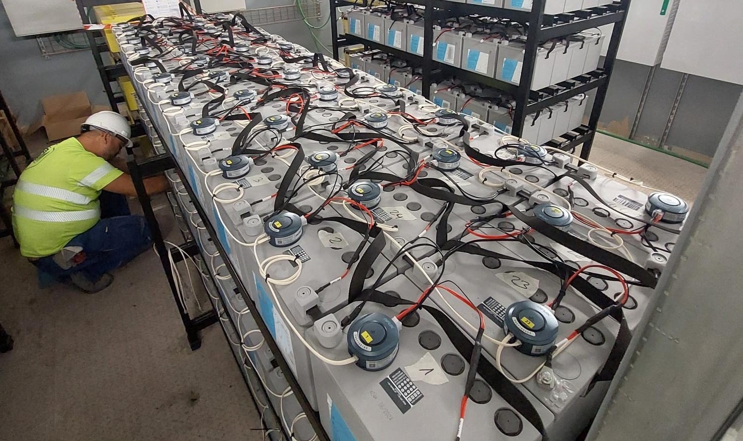 Nabiax Centre de donn&eacute;es Syst&egrave;me de surveillance de batterie R&eacute;f&eacute;rence ya projet .