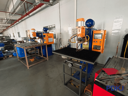 ʻOihana Hana Metala