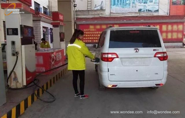 Unqualified gasoline (2)