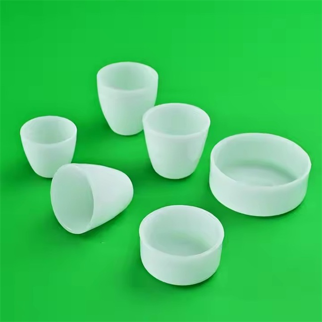 Creuset en quartz fondu r&eacute;sistant &agrave; la chaleur pour usine de frittage