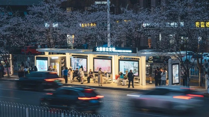 Bussikatos, joka vangitsee Wuhanin kev&auml;t_7.jpg